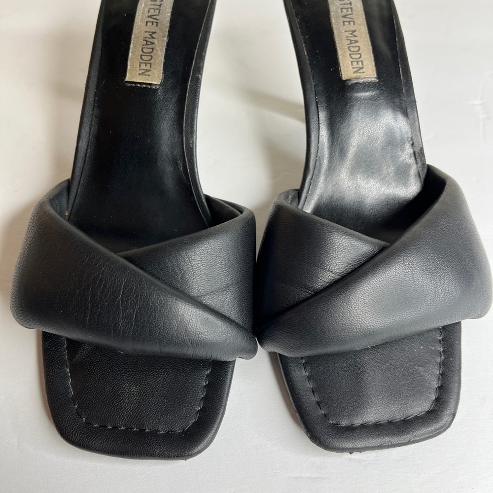 Steve Madden Black Women's Sandals Size 8